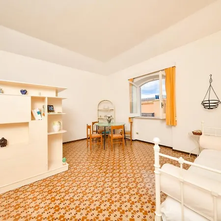 Monthly House Forio (Isola d'Ischia)